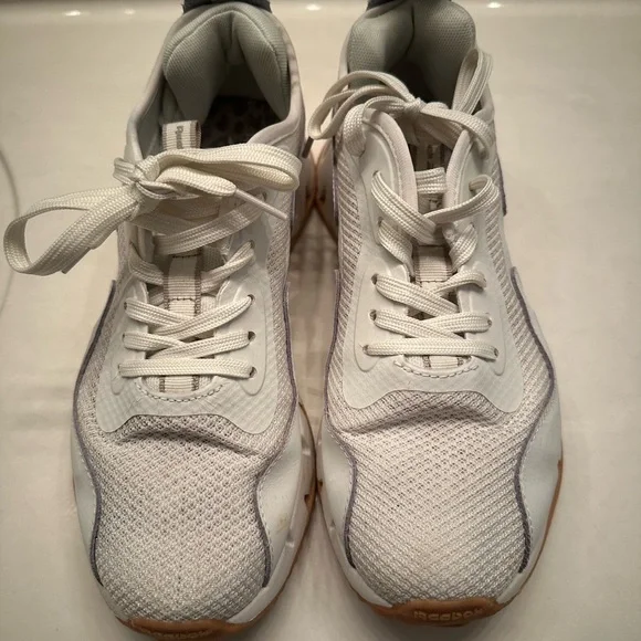 Reebok White Sneakers with Gum Sole - Picture 3 of 6